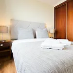 Seaside Orchid- Ocean & Mountain Views-garage Parking-walk To Do Vigario * Câmara de Lobos