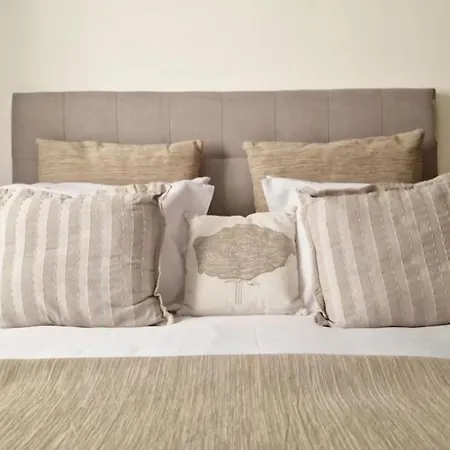 Ocean & Mountain Views-garage Parking-walk To Do Vigario