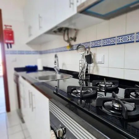 Ocean & Mountain Views-garage Parking-walk To Do Vigario *