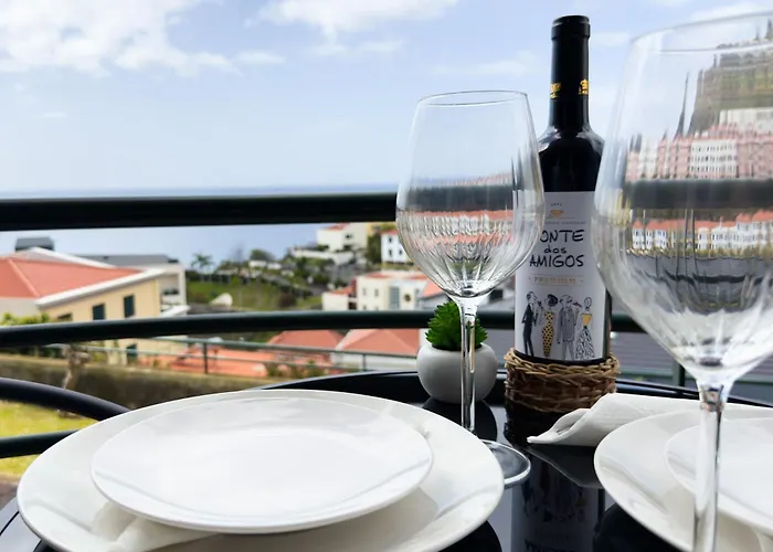 Ocean & Mountain Views-garage Parking-walk To Do Vigario